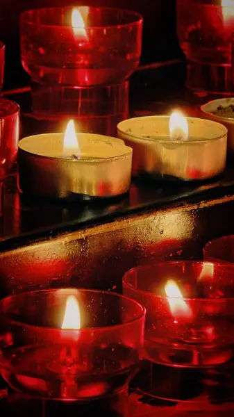 Nisan 'da Szeged Katedrali' nde