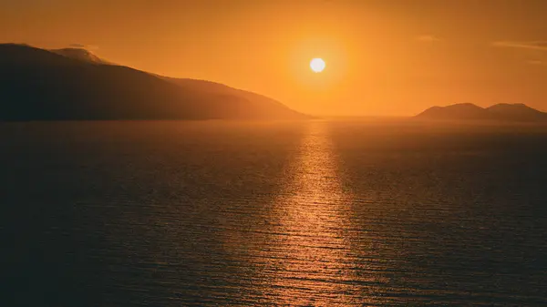 Vlore Arnavutluk 'ta gün batımı