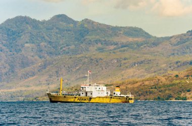 KM. Nangalala hala görevdeyken .Pantar, Alor - Endonezya (30 Ağustos 2016). Şimdi ise denizin dibini boyladı.