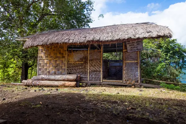 Bampalola kabilesinin geleneksel evi. Alor, Doğu Nusa Tenggara, Endonezya - 08 Haziran 2017