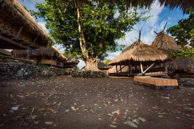 Bampalola kabilesinin geleneksel evi. Alor, Doğu Nusa Tenggara, Endonezya - 01 Eylül 2021