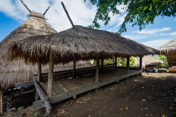 Bampalola kabilesinin geleneksel köyü, Alor, Doğu Nusa Tenggara, Endonezya - 08 Haziran 2017.