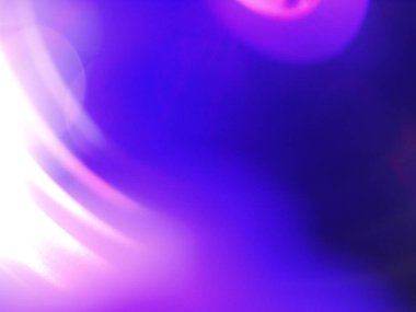 Dairesel tasarım kalıpları ve tanecikli detaylarıyla soyut ışık gradyanı.