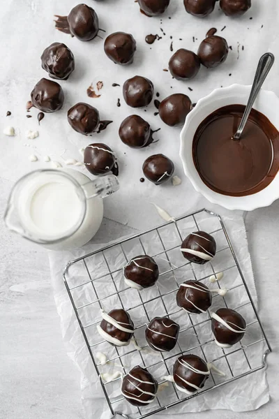 Beautiful Delicious Homemade Cookies Sweets White Dark Chocolate Retro Grunge — Stock Photo, Image