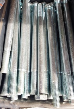 Metal ve parlak çelik çubuk