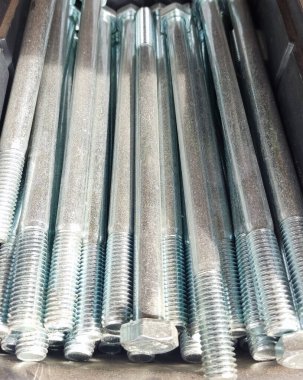 Metal borular ve borular