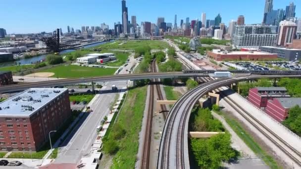 Кадров Высоты Птичьего Полёта Над Чикаго Оживлёнными Окрестностями Иконические Памятники — стоковое видео
