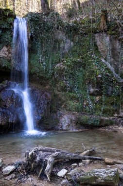 Jura Aargau İsviçre 'de Gem Linner Şelalesi