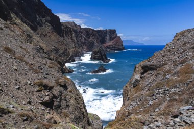 Madeira Adası 'nda Çarpıcı Kıyı Bölgesi Görüntüleri