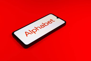 Prag, Çek: Logo alfabesiyle izole edilmiş arka planda modern akıllı telefon aygıtı