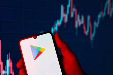 Prag, Çek: Google Play Music logosuna sahip modern akıllı telefon 