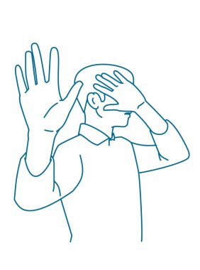 Eli kameradan saklanan bir adam.