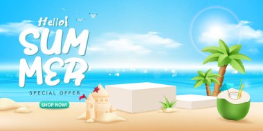 Boş podyumlu yaz pankartı, hindistan cevizi taze meyve ve kum sarayı, çimen, yaz tatili, hindistan cevizi ağacı, kumsalda mavi gökyüzü ve deniz altyapısı olan kum yığını.