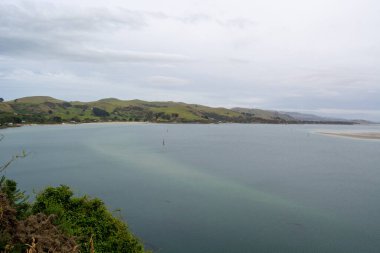 Rolling Hills 'in Huzurlu Sahil Manzarası