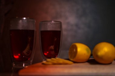 Bir fincan çaya duble bardak. Yüksek kalite fotoğraf