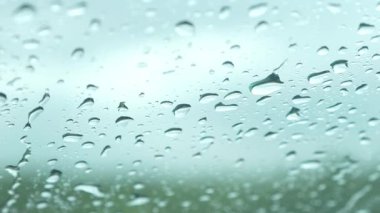 Cam Pencere 'ye yağmur damlaları. Yüksek kalite 4k görüntü