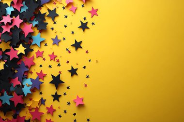 Çok renkli yıldız şekilleri çerçevenin üzerinde altın sarısı bir zemin oluşturur. Yıldızlar görsel olarak çekici bir doku ekler ve bir kutlama atmosferi yaratmak için düzenlenirler..