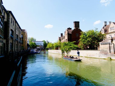 Cambridge, Cambridgeshire / Birleşik Krallık - 11 Mayıs 2025: Scudamore 's Punting Company