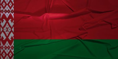 Kırışık Kumaş Detaylı Belarus Ulusal Bayrağını Sallamak