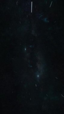 Asteroid Alanı 4K Dikey Videosunda Warp Hızında Seyahat Et