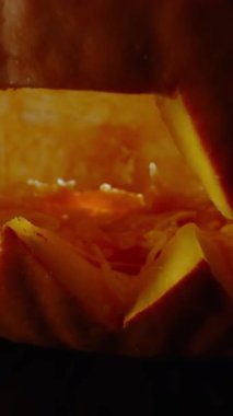 Jack O Fener Cehennemi Geri Çekme Odaklanma Düşey Videosu