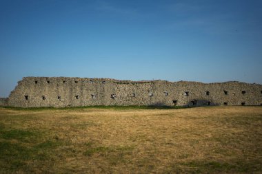 Hrad Branc: Manzaralı Tarihi Harabeler