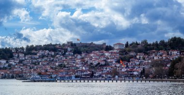 Ohri Panorama: Göldeki Antik Şehir