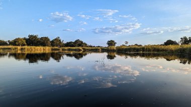 Okavango Delta Safari, Okavag Kampı