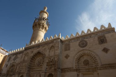Al Jame Al Aqmar Mescid Kahire 'de inşa edilmiş. M.S 1125. Ayışığı Camii olarak da bilinir..