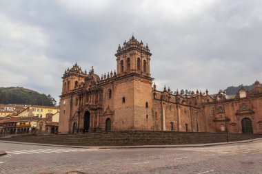 Cusco 'nun Ana Meydanı' ndaki Katedral - Peru