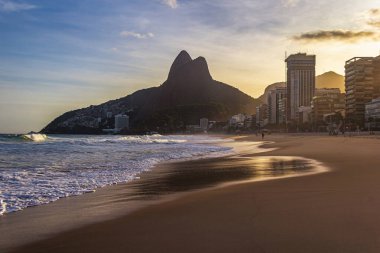 Günbatımı Leblon Sahili, Ipanema Rio de Janeiro, Brezilya