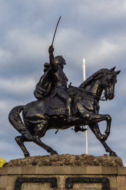 Antonio Jose de Sucre 'nin Huamanga Meydanı' ndaki heykeli - Ayacucho, Peru