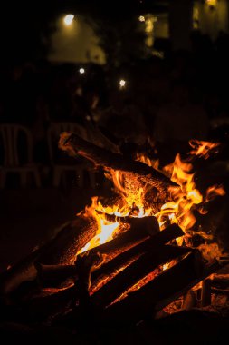 Geceleri şenlik ateşi - Lurigancho Bölgesi, Lima, Peru