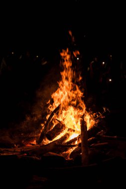 Geceleri şenlik ateşi - Lurigancho Bölgesi, Lima, Peru