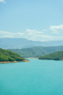 Turkuaz Bovilla Gölü - Arnavutluk.