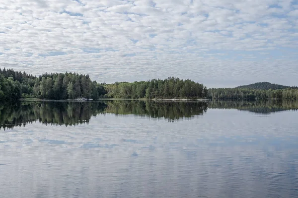 Lago Ragnerudssjoen Espejo Dalsland Suecia Hermoso Bosque Natural Pinetree Sueco —  Fotos de Stock