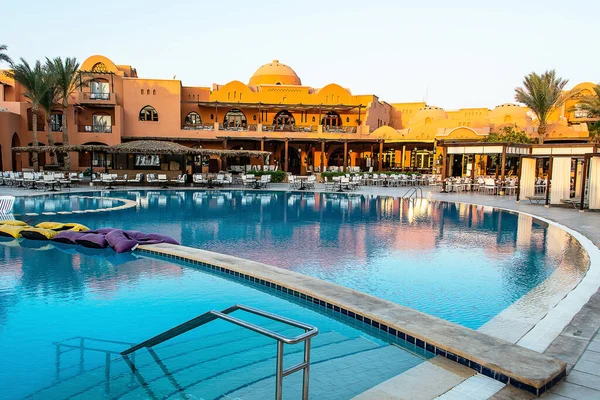 Makadi Bay Ägypt 2018 Touristen Entspannen Pool Hotel Tui Blue — Stockfoto