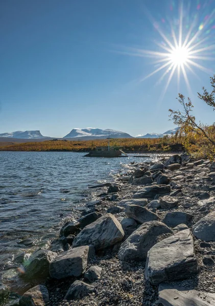 Herbstsaison Abisko Mit Dem Tornetraesk See Hintergrund Aufgenommen Aus Bjoerkliden — Stockfoto