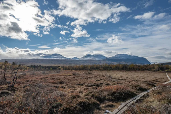 Sunny Fall Autumn View Kungsleden Hiking Path Abisko National Park — Stock Photo, Image