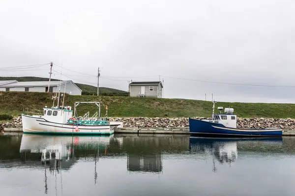 プレザントベイマリーナ漁村ボートツアー ケープブルトン島カボットトレイルノバスコシアハイランド カナダ — ストック写真