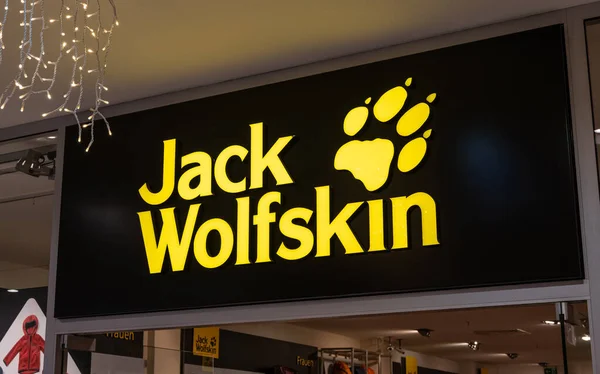 Koblenz Alemania 2019 Logotipo Tienda Jack Wolfskin Fabricante Alemán Ropa — Foto de Stock