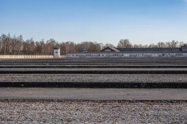Almanya 'daki Dachau Toplama Kampı Binaları.
