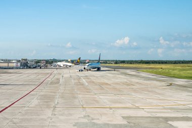 Panama 18.11.19 DELTA American Airlines uçağı havalimanından kalkışa hazır..