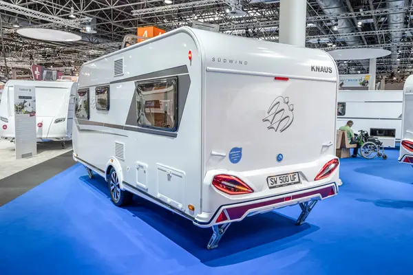 Duesseldorf Alemania 2019 Una Caravana Del Fabricante Knaus Durante Feria Fotos de stock libres de derechos