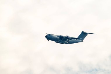 Fransız uçağı Airbus A400M Atlas, askeri nakliye uçağı Avrupa NATO.