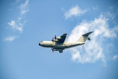 Fransız uçağı Airbus A400M Atlas, askeri nakliye uçağı Avrupa NATO.