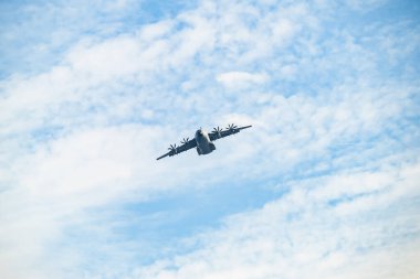 Fransız uçağı Airbus A400M Atlas, askeri nakliye uçağı Avrupa NATO.
