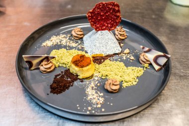 Çabuk yemek gurmesi ve lüks tatlı. Kahve için şeker, tatlı sanat..