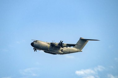 Fransız uçağı Airbus A400M Atlas, askeri nakliye uçağı Avrupa NATO.