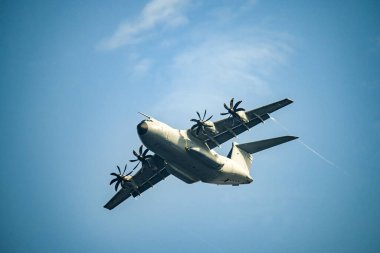Fransız uçağı Airbus A400M Atlas, askeri nakliye uçağı Avrupa NATO.